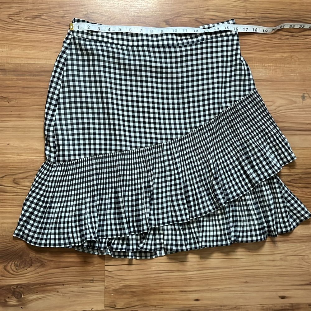 Ann Taylor Black and White Mini Wrap Skirt